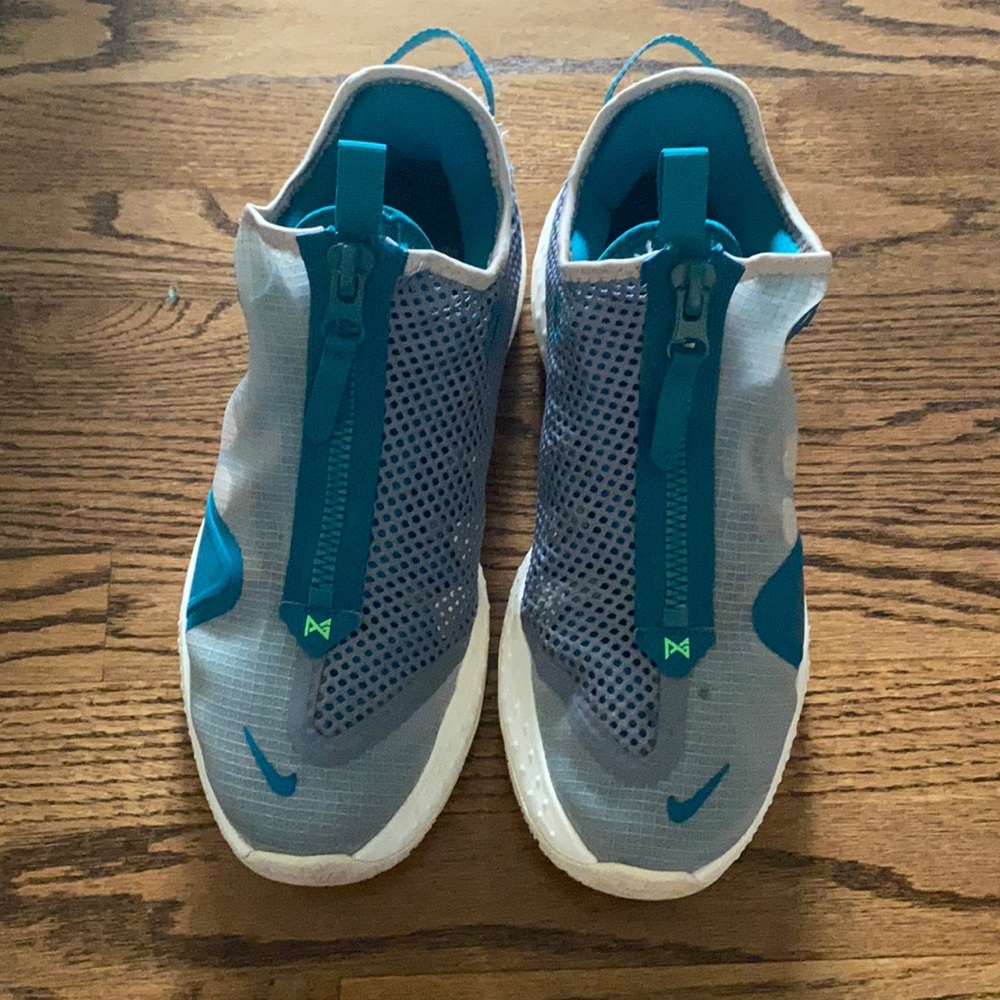 Men’s Nike Basketball Sneakers